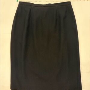 Chaus Classic Black Pencil Skirt